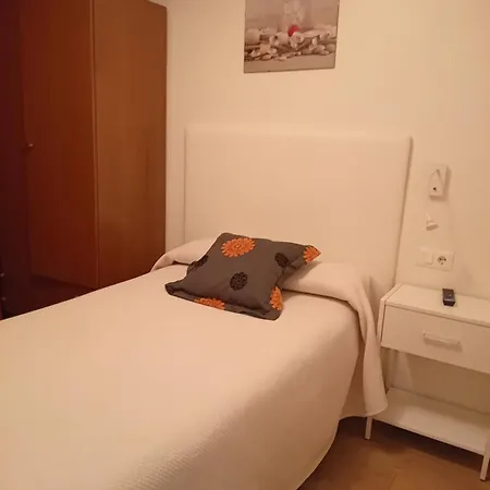 El Ancla Hotel 2*