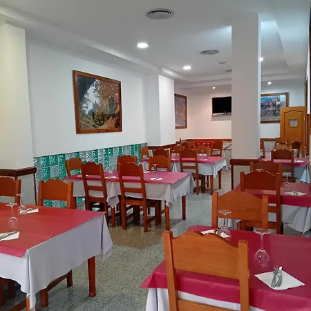 Hotel El Ancla 2*